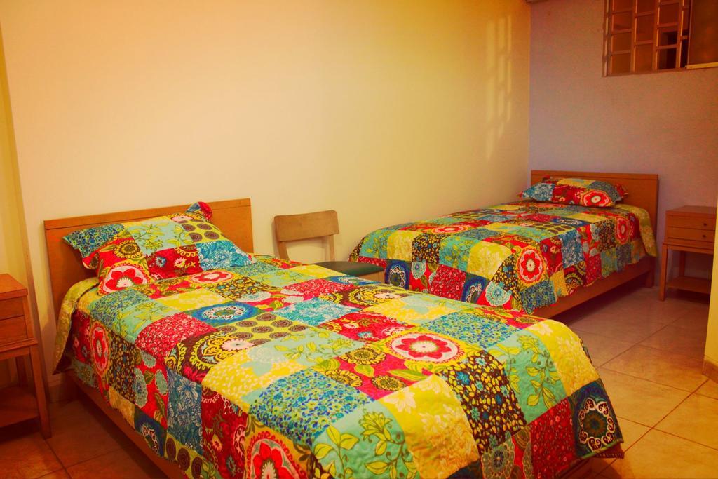 Taytaypa Rooms & Apartments Lima Airport Room photo